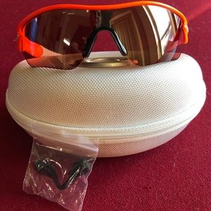 Oakley radars